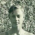 Photo of Lynn Simmons