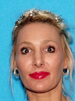 Photo of Leigh Barnes