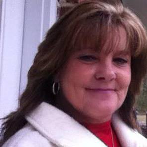 Photo of Felicia Weaver