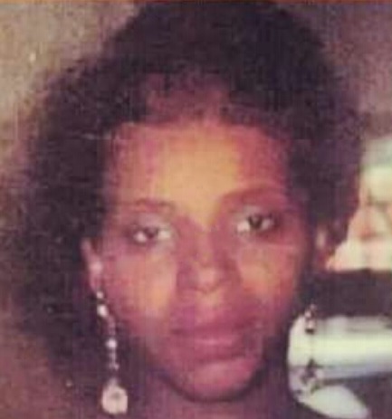 Photo of Tracey Turner