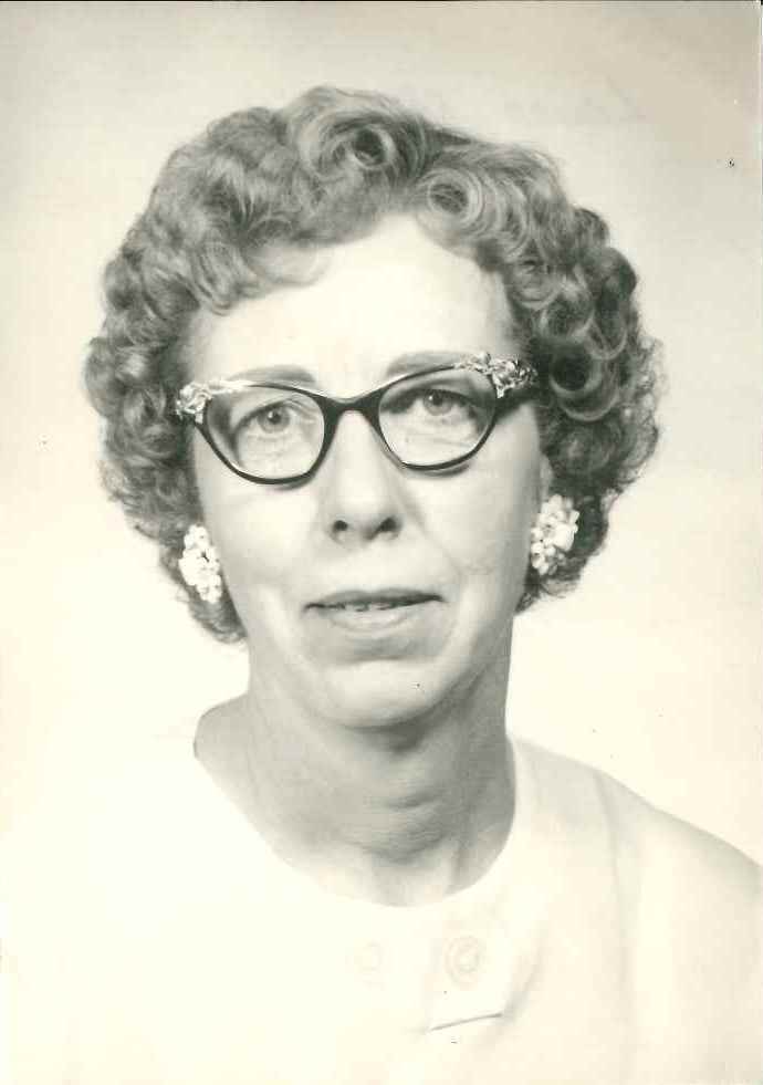 Photo of Laura Davis