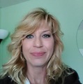 Photo of Laura Johnson