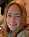 Photo of Lindsay Liosi