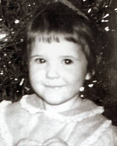 Photo of Elizabeth Gill